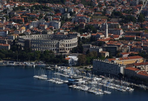 Pula in the southwest of the Istrian peninsula 03 - ecological awareness.